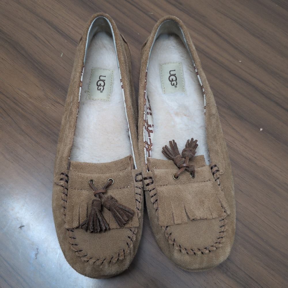 Ugg Australia Lizzy Moccasin Slip On Slippers Womens 10 Chestnut Brown Tassel